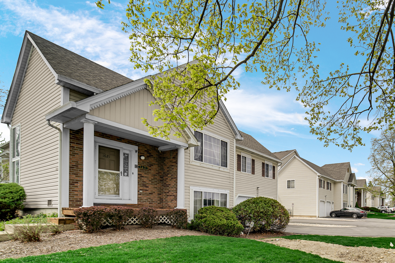 1621 Liberty Street, Hanover Park, IL