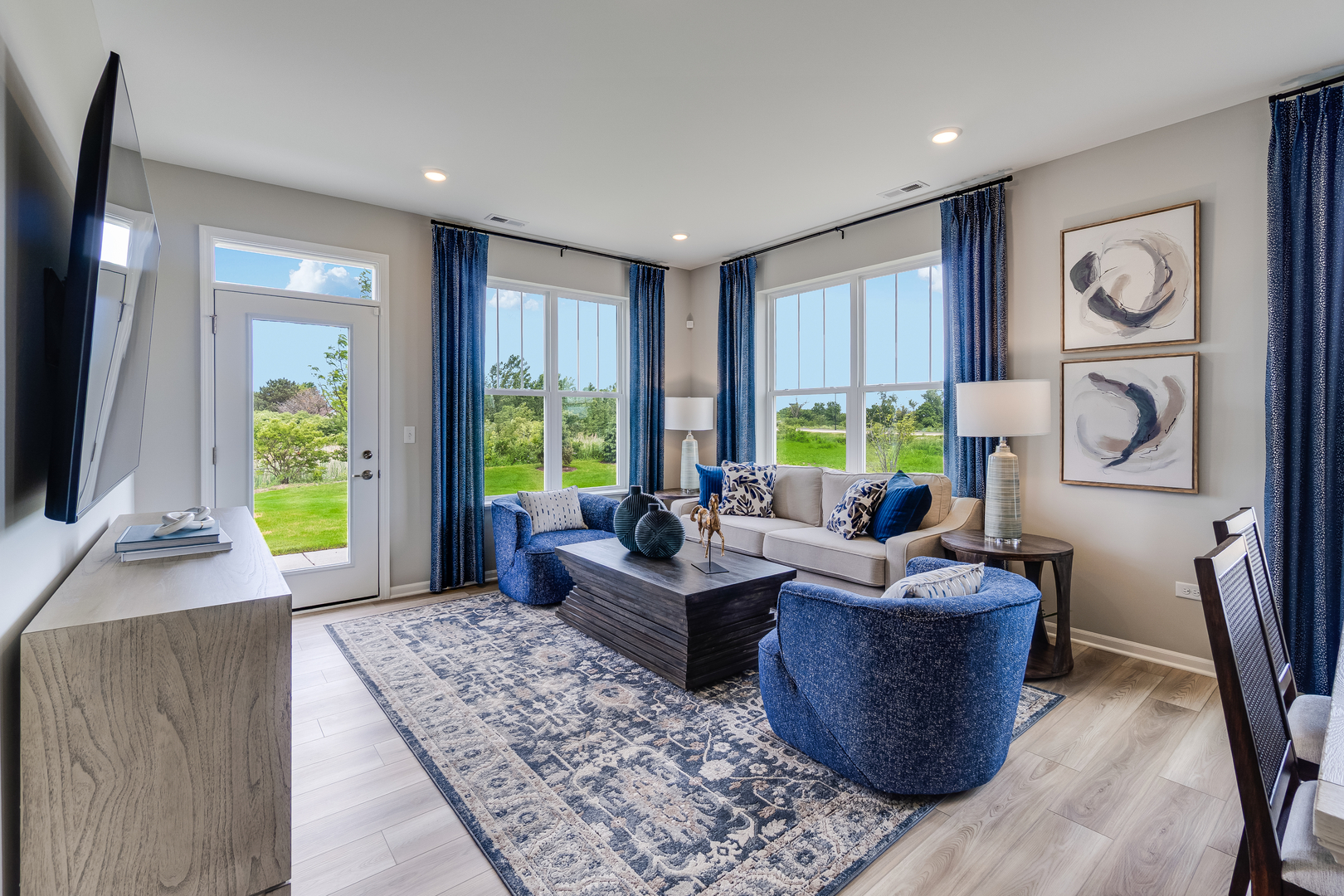 4213 Meadowridge Road, Woodstock, IL