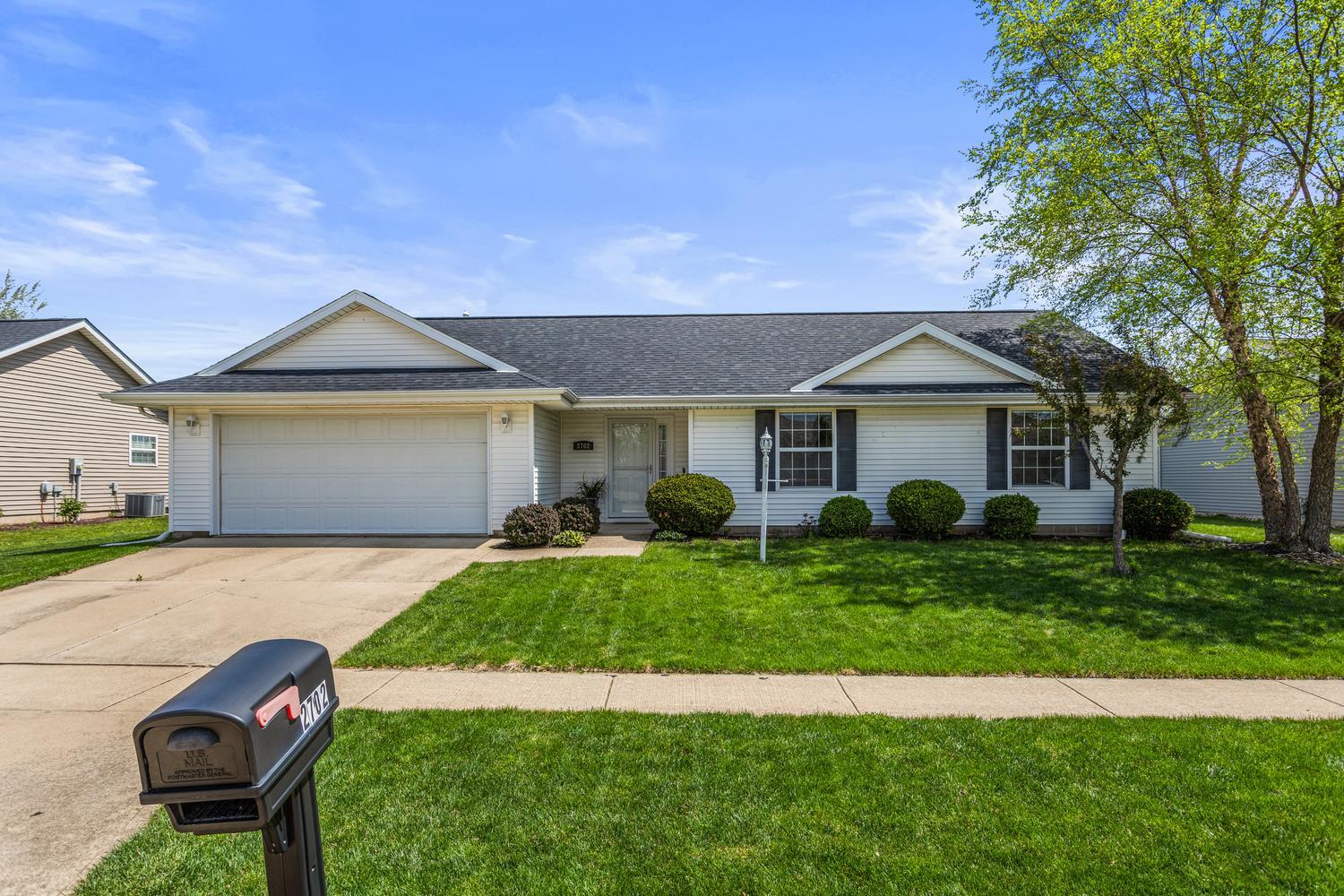 2702 Milford Drive, Urbana, IL