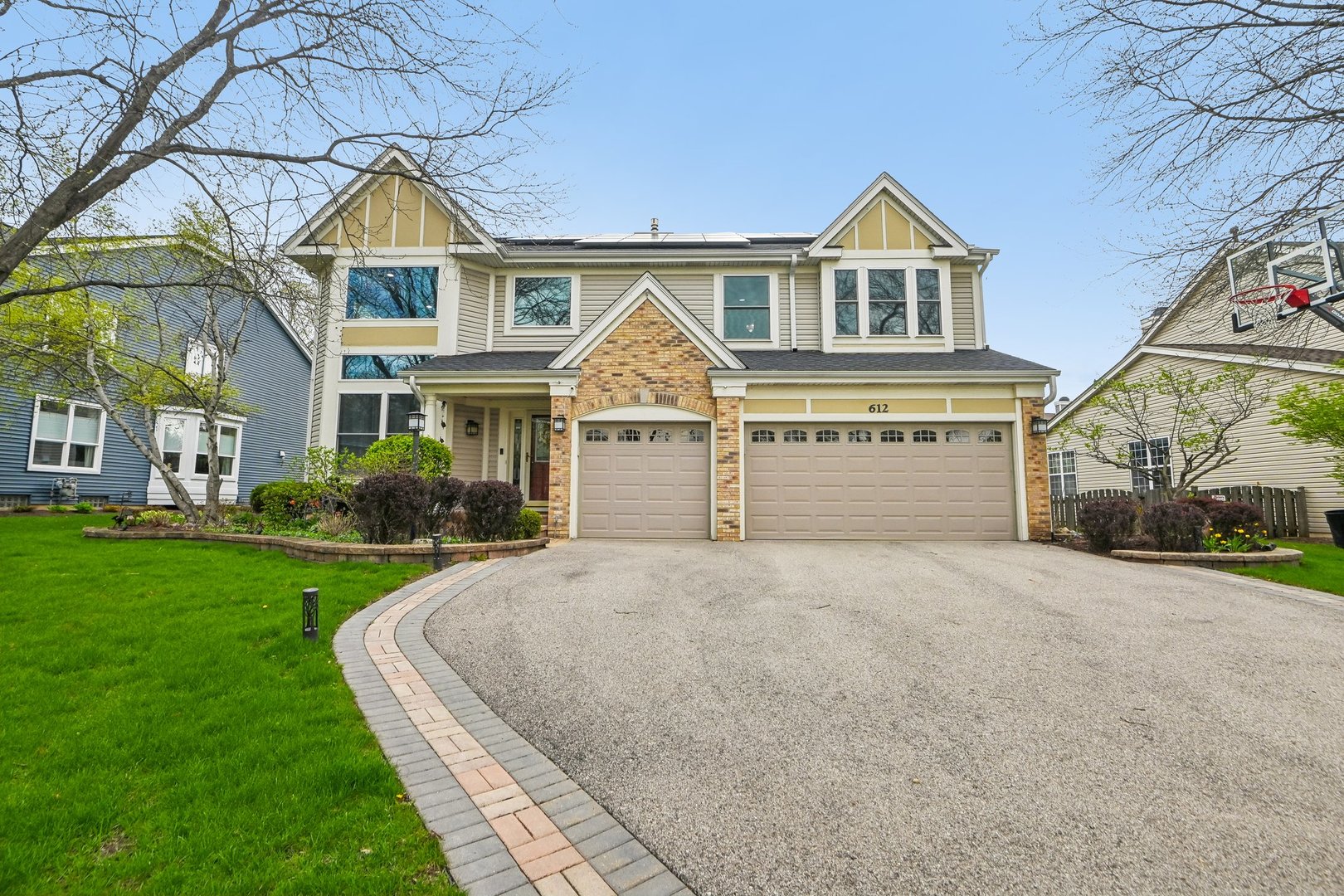 612 E Delgado Drive, Palatine, IL