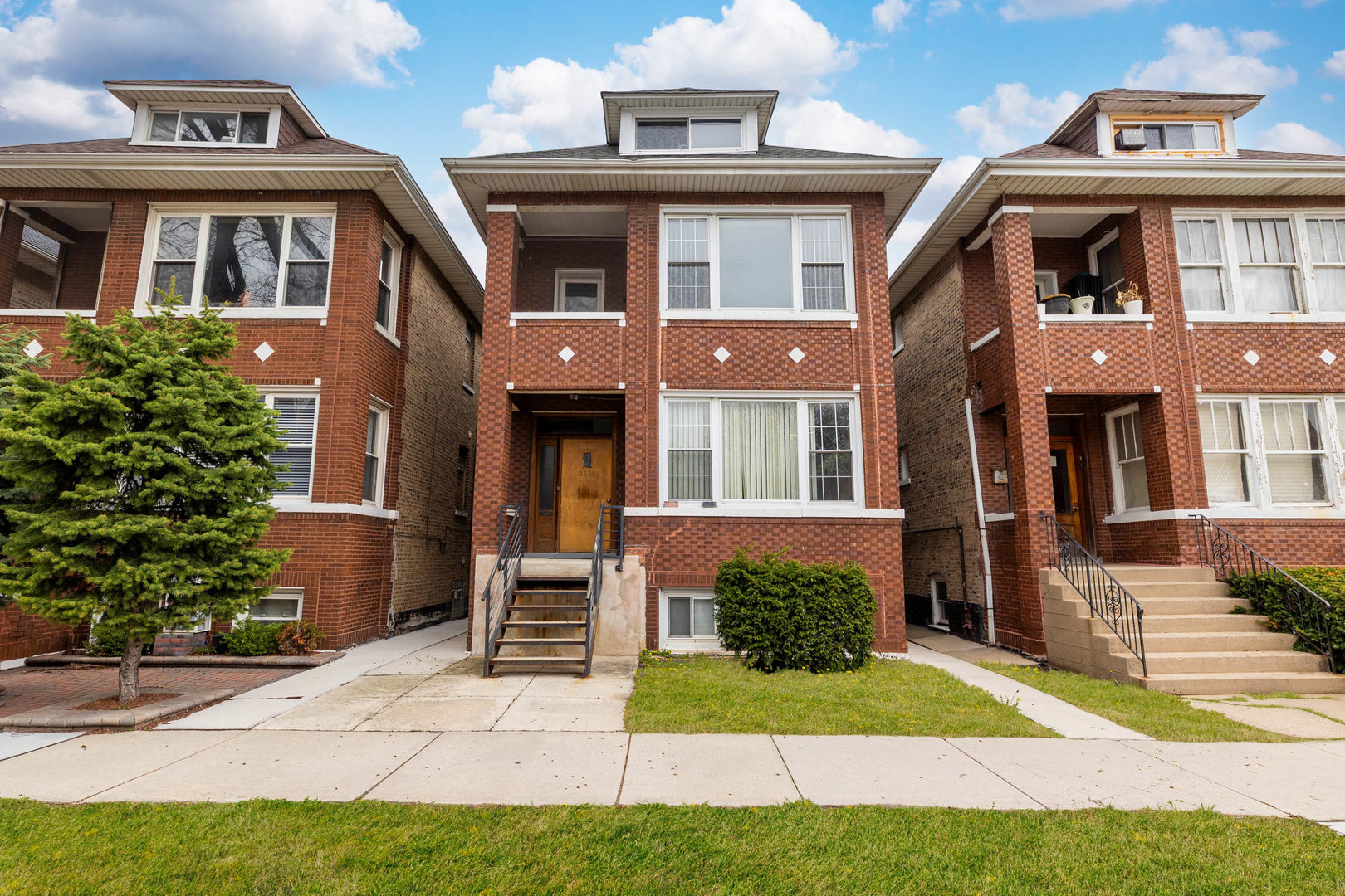 2630 W 42 Street #2, Chicago, IL