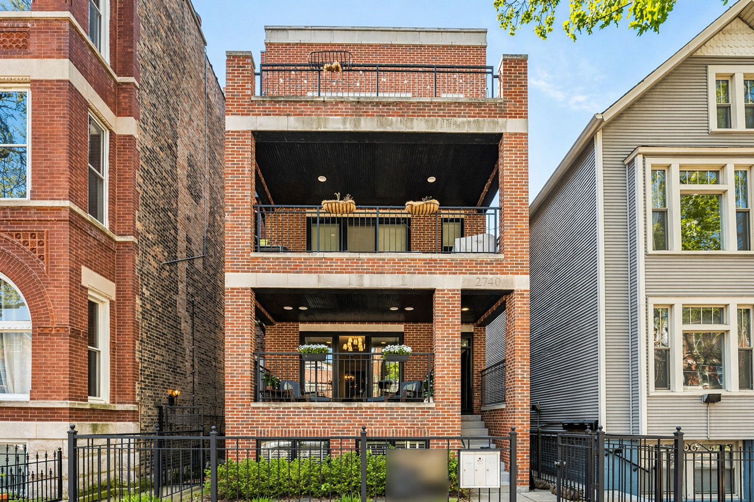 2740 N Seminary Avenue #1, Chicago, IL