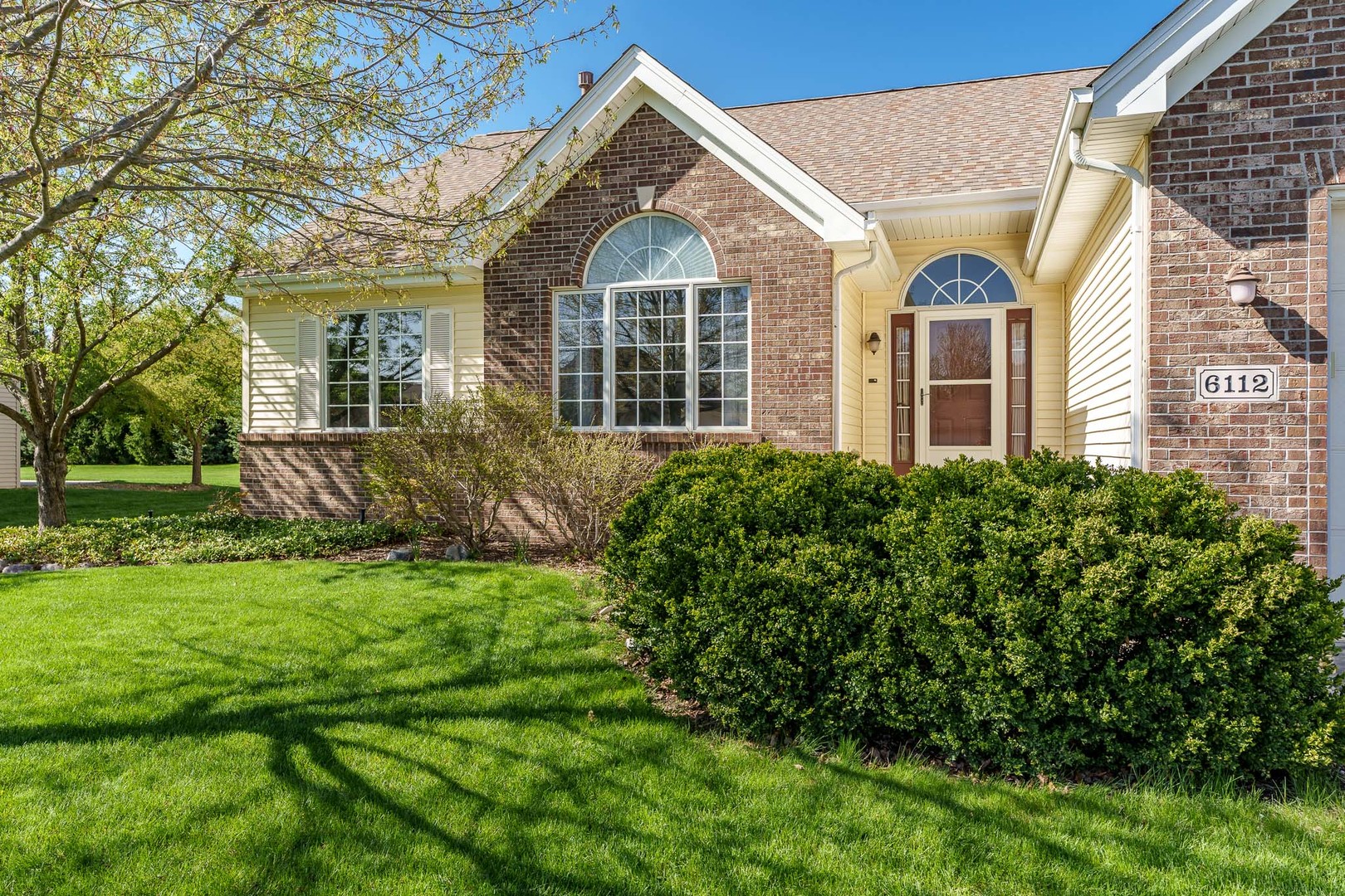 6112 Windflower Way, Roscoe, IL