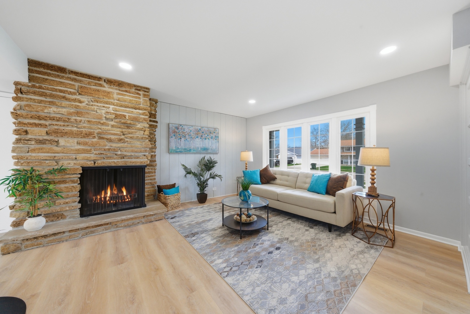 593 Bristol Lane, Elk Grove Village, IL