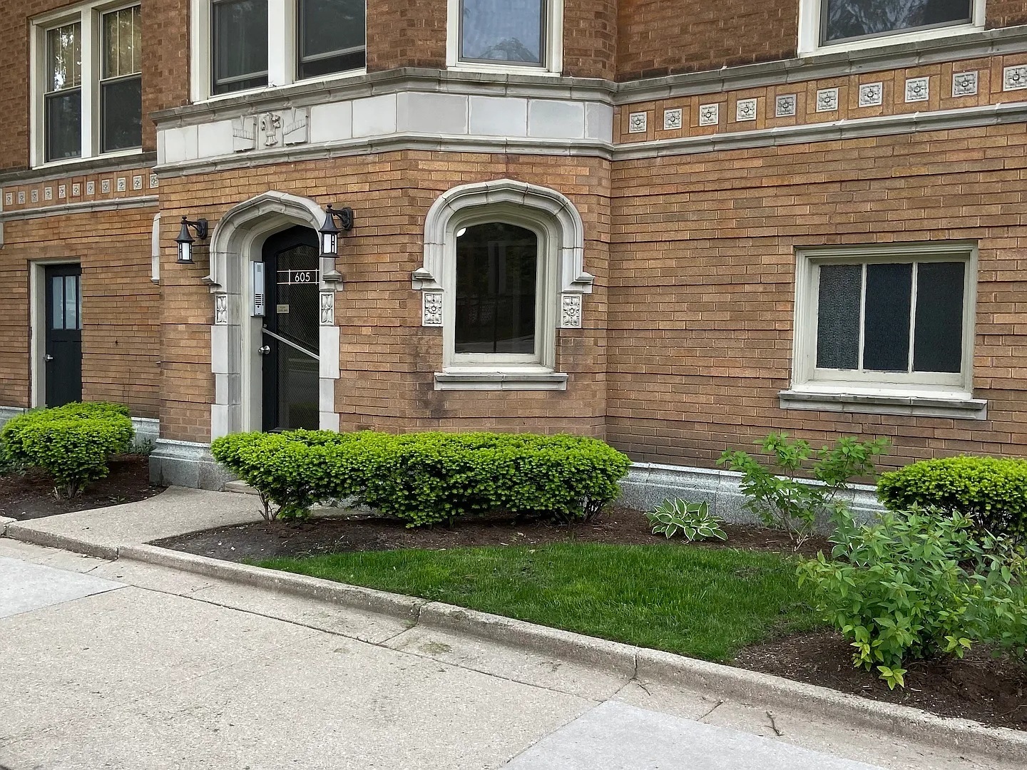 605 Washington Boulevard #3N, Oak Park, IL