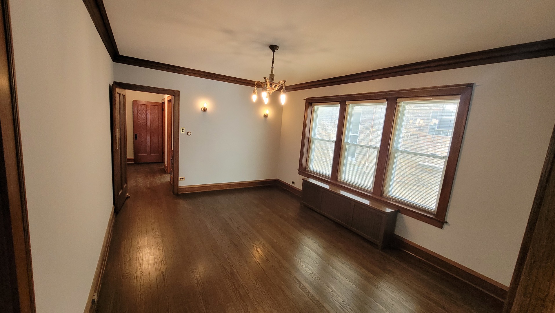 5228 W Hutchinson Street #2, Chicago, IL