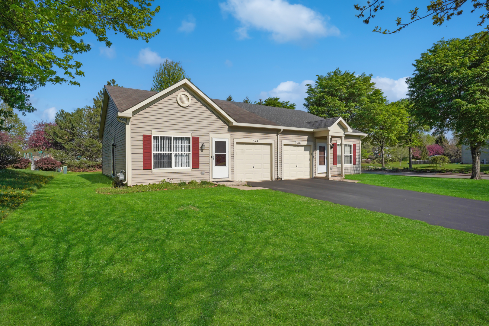 314 Paige Street, Plano, IL