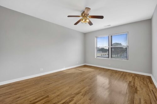 414 W Walnut Street #211, Maywood, IL