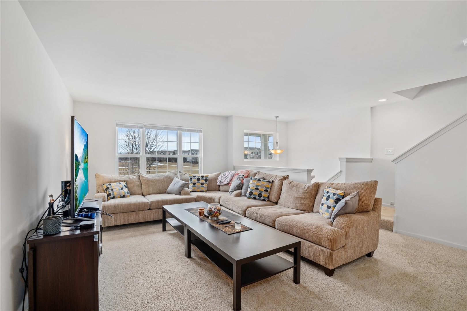 1813 Spinnaker Street, Pingree Grove, IL