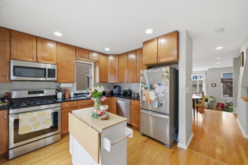 1248 W Fletcher Street #J, Chicago, IL