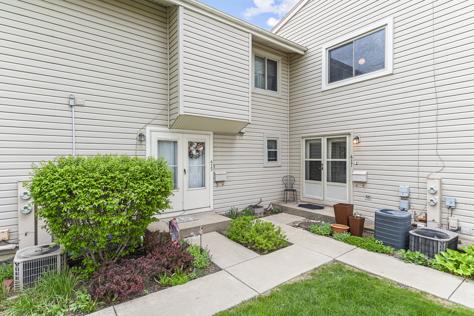 417 Verde Drive, Schaumburg, IL