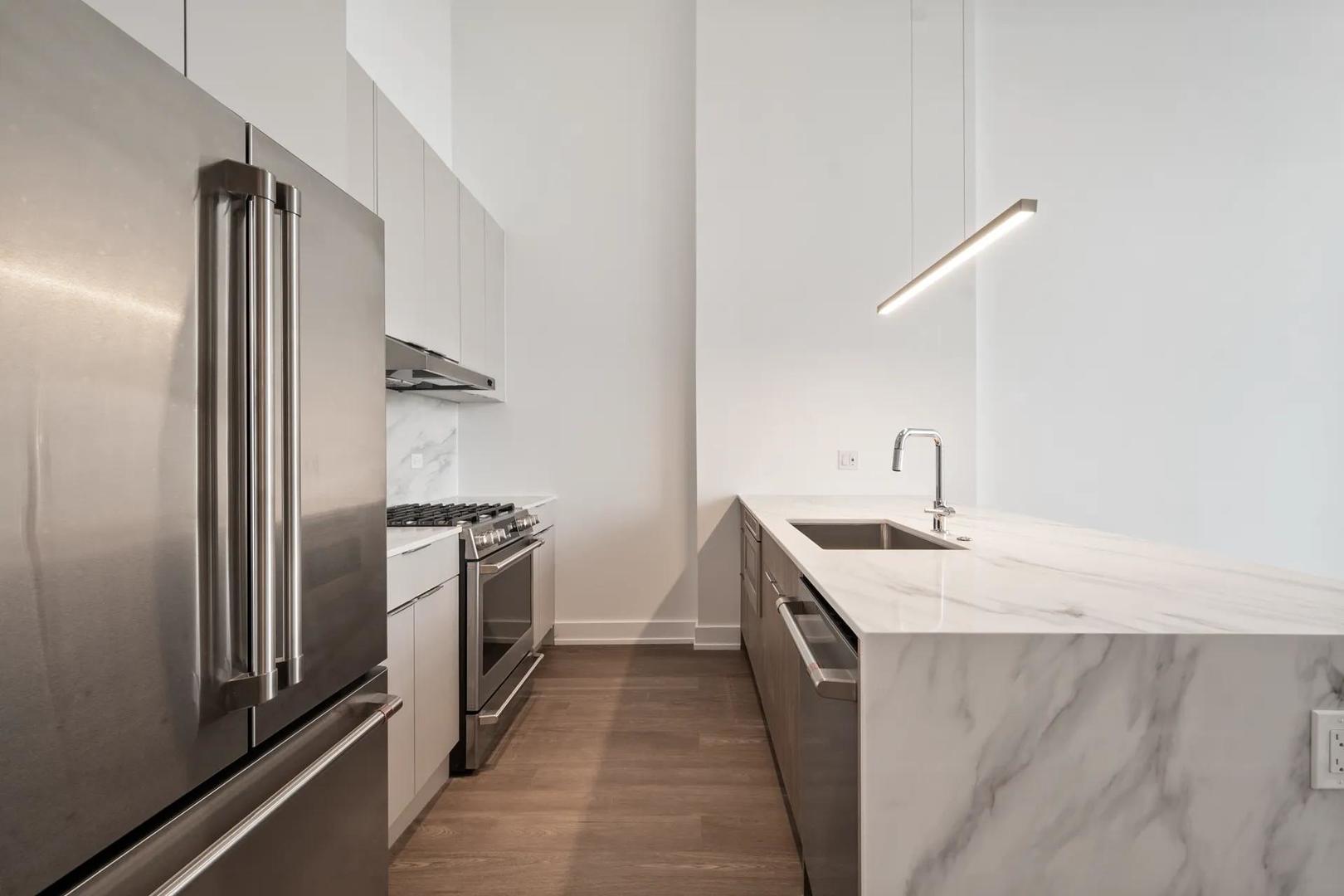 728 Waukegan Road #206, Deerfield, IL