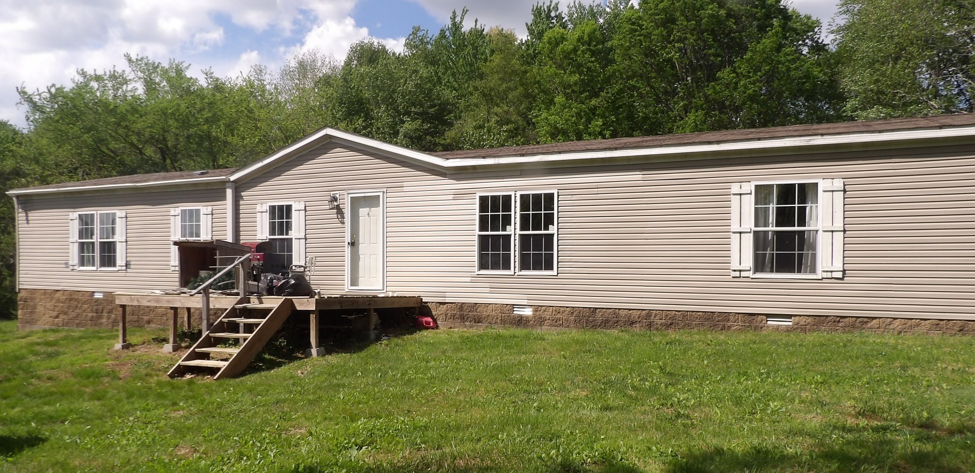259 Three Mile Creek Road, Rosiclare, IL