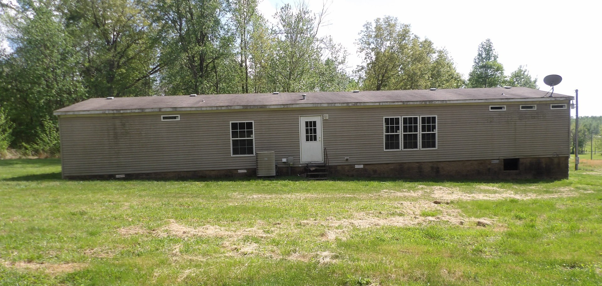 259 Three Mile Creek Road, Rosiclare, IL