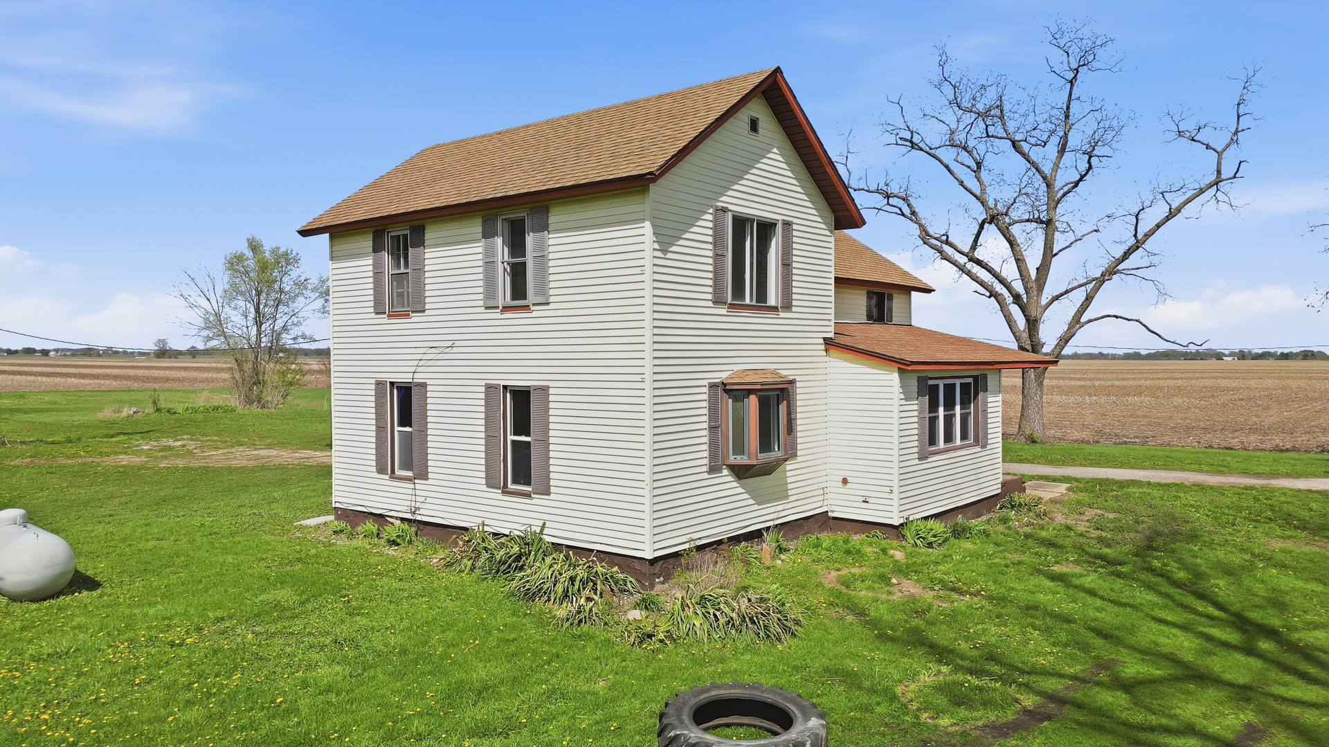 12228 Black Road, Morrison, IL