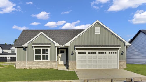 704 Cates Drive, Mahomet, IL