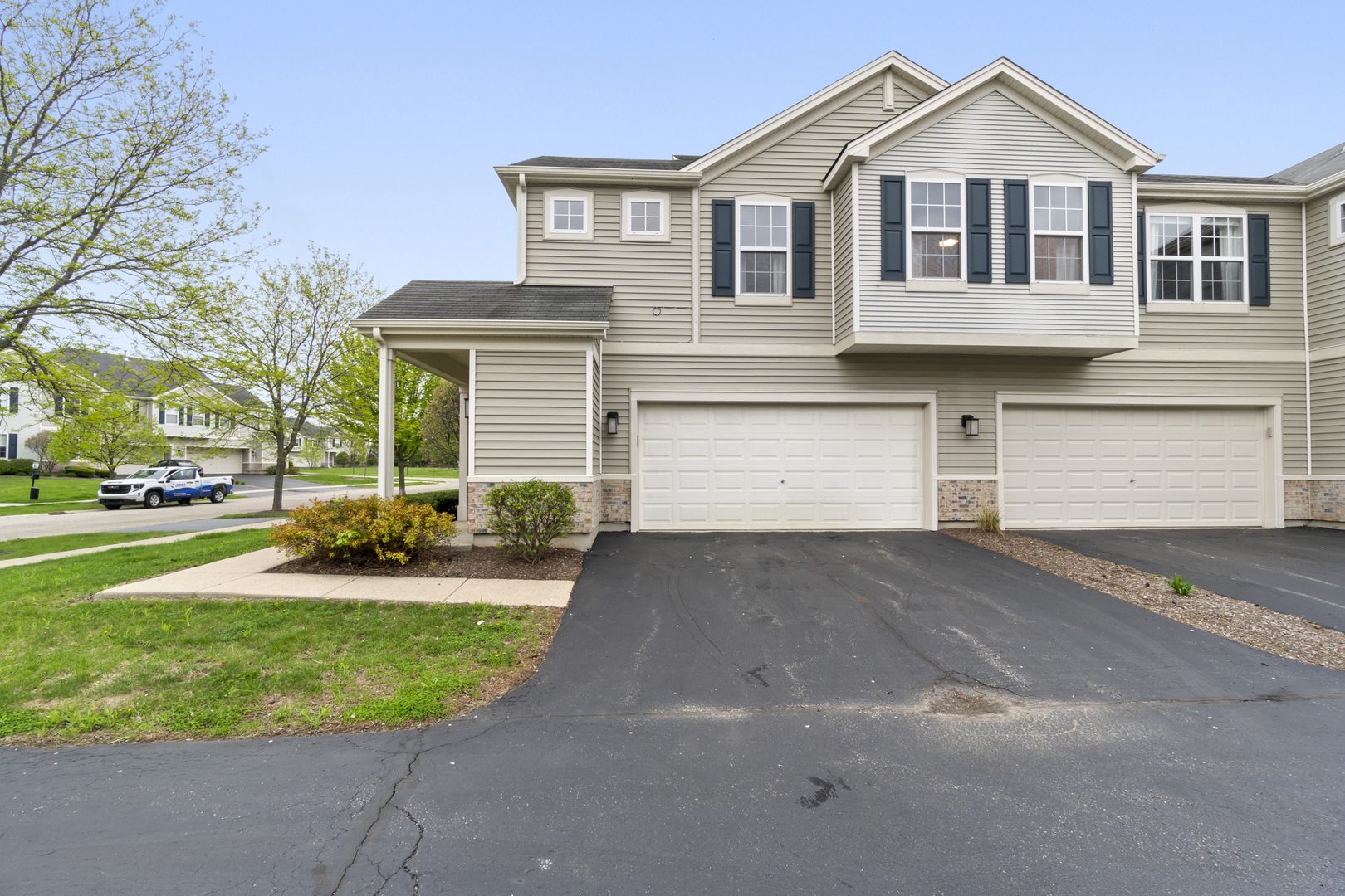 609 Arbor Circle #609, Lakemoor, IL