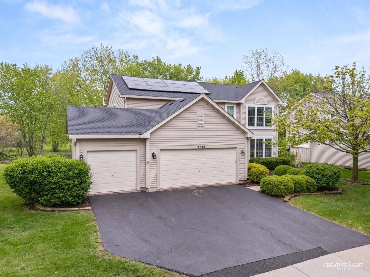 2732 Lahinch Drive, Aurora, IL