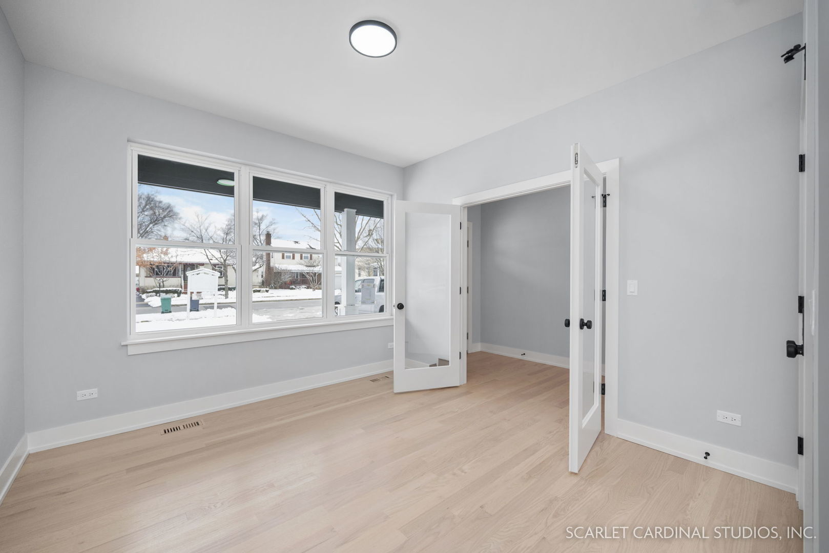 100 E Adams Avenue, Villa Park, IL