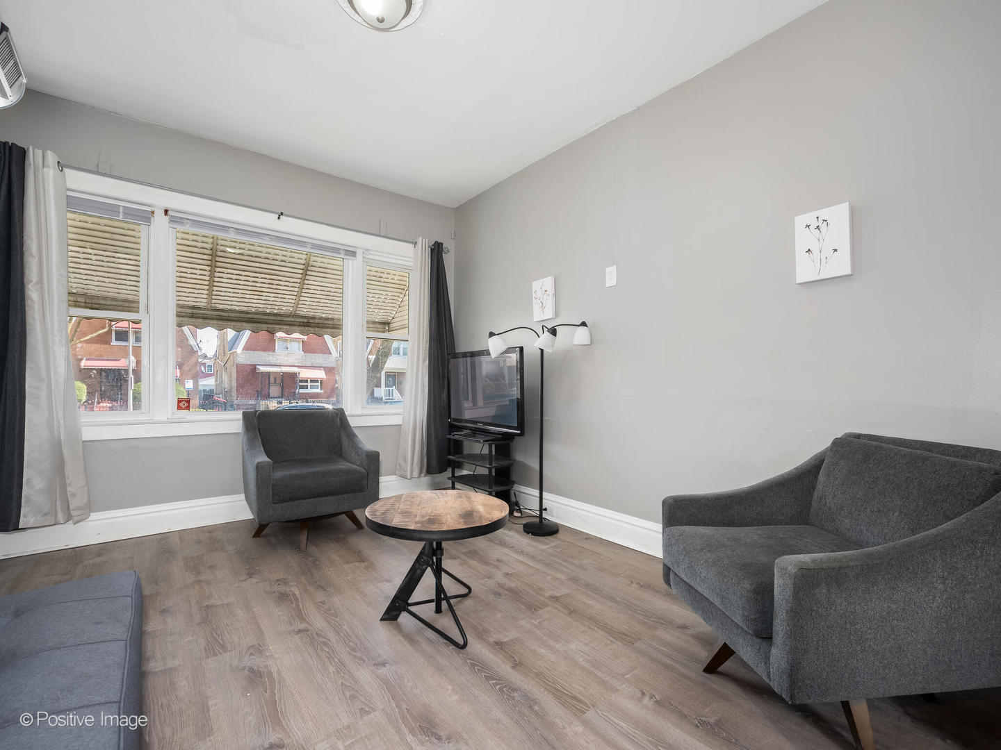 920 N Kedvale Avenue, Chicago, IL