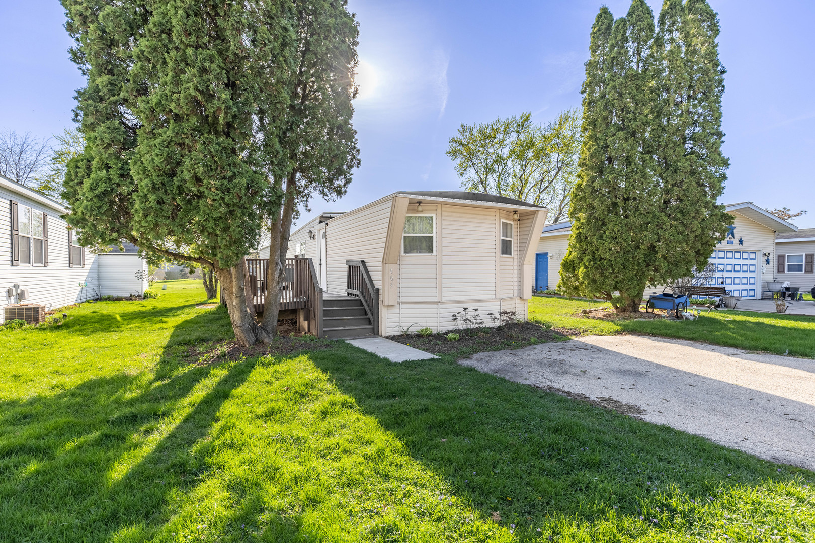 403 Spruce Drive, Belvidere, IL