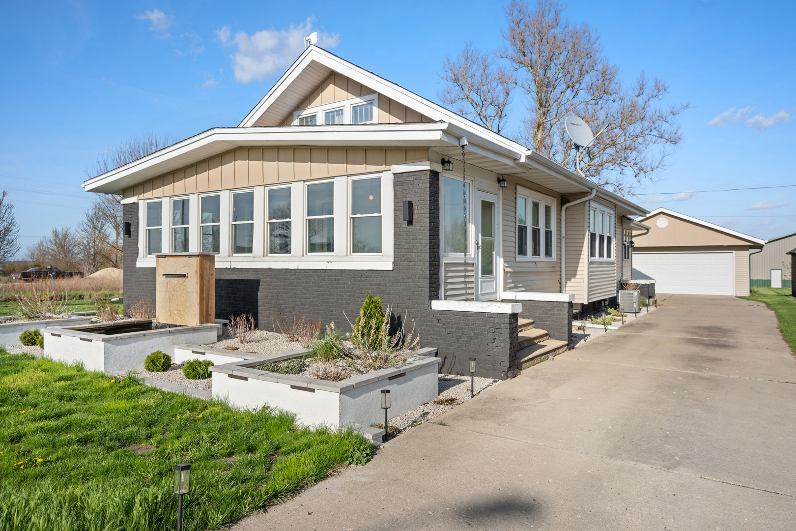 32462 WHITE Street, Kirkland, IL