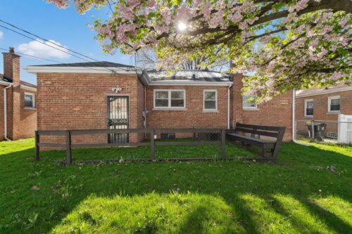 752 E 164th Street, South Holland, IL
