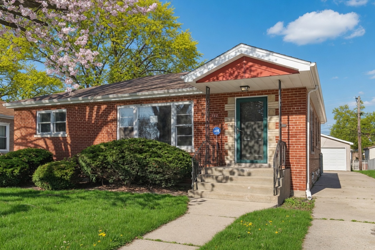 752 E 164th Street, South Holland, IL