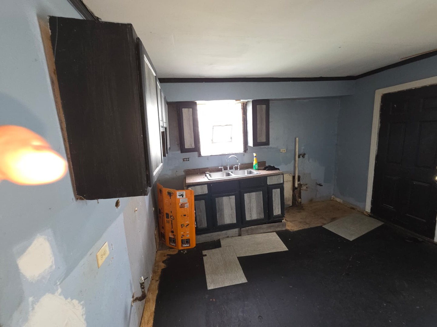 4132 W 138th Street, Robbins, IL