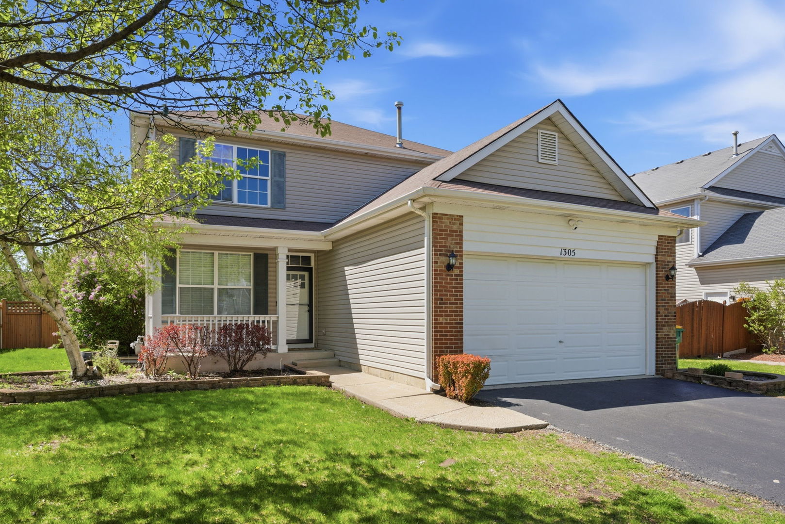 1305 Fitzer Drive, Joliet, IL