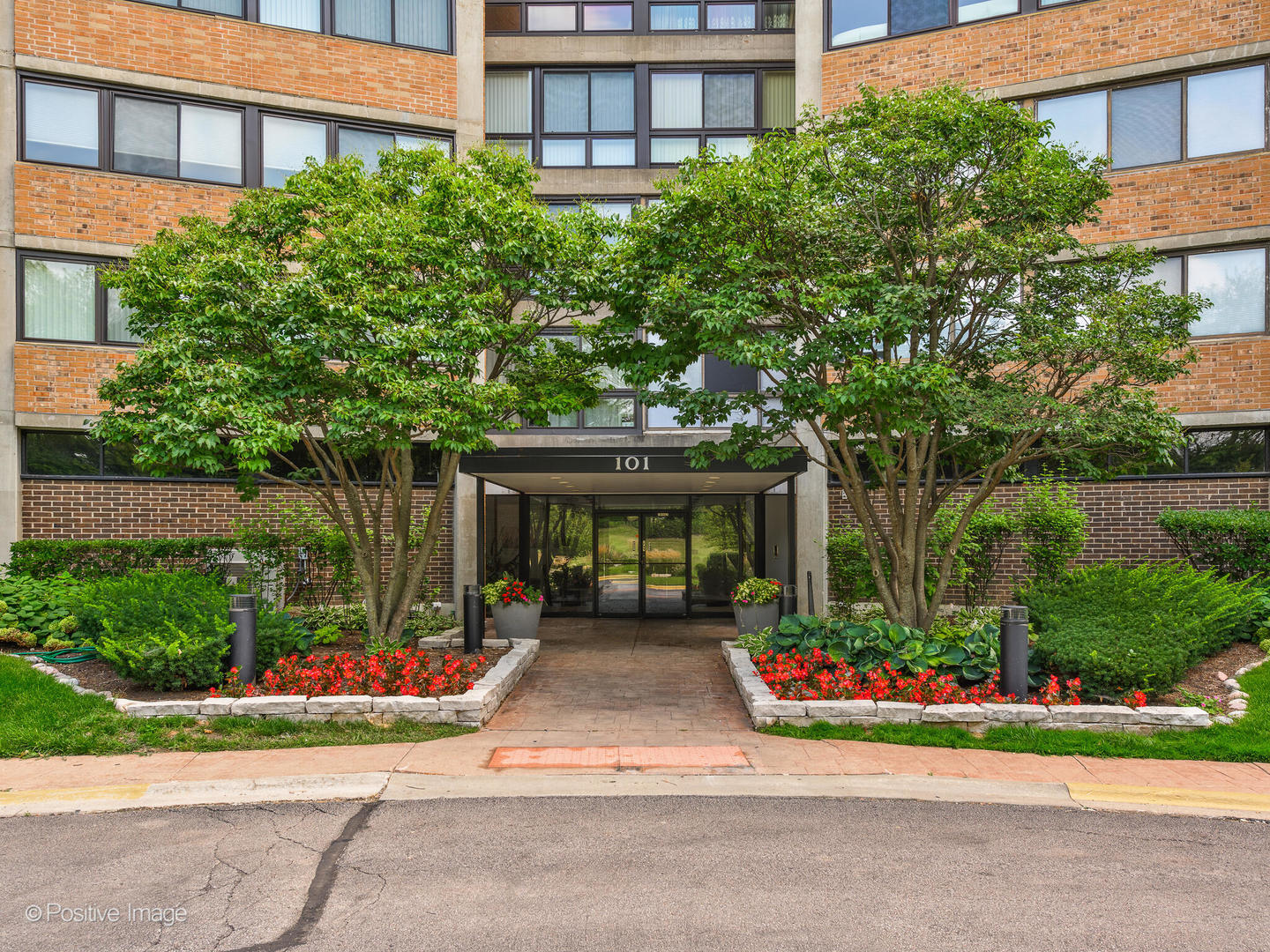 101 Bar Harbour Road #2M, Schaumburg, IL