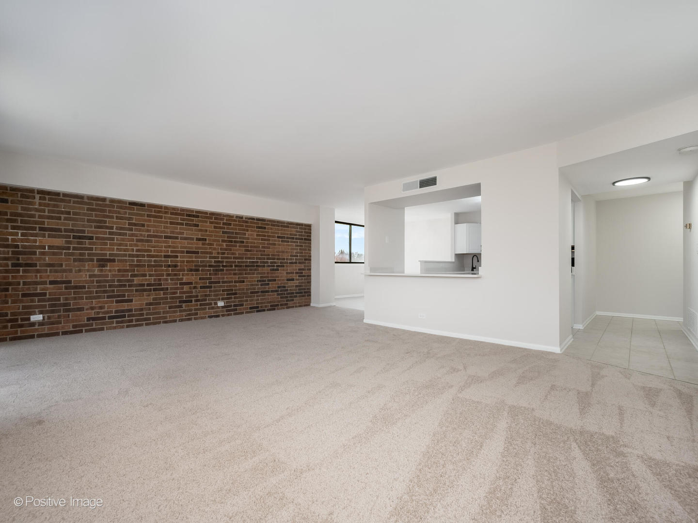 101 Bar Harbour Road #2M, Schaumburg, IL