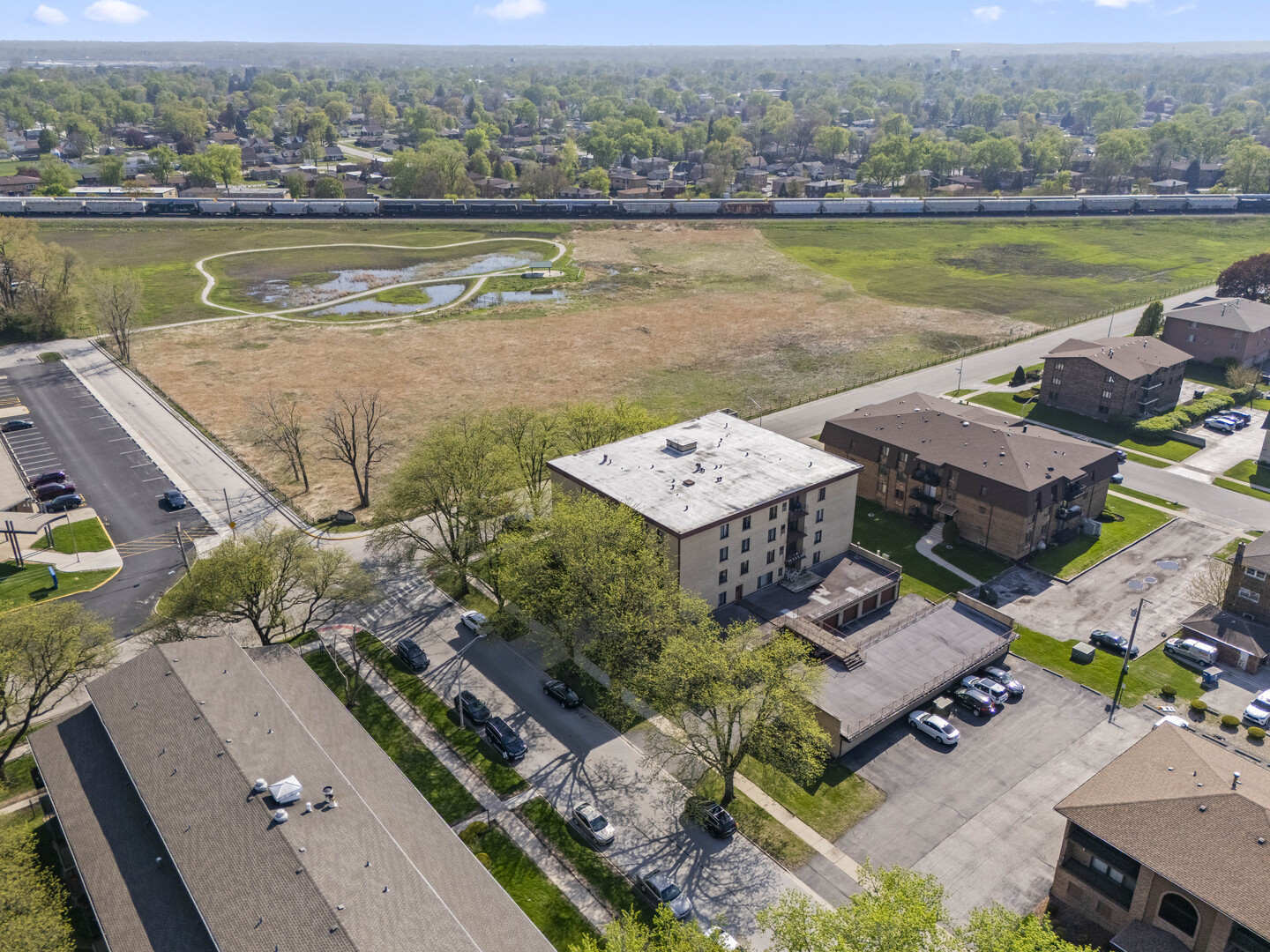 5800 W 105th Street #1C, Oak Lawn, IL