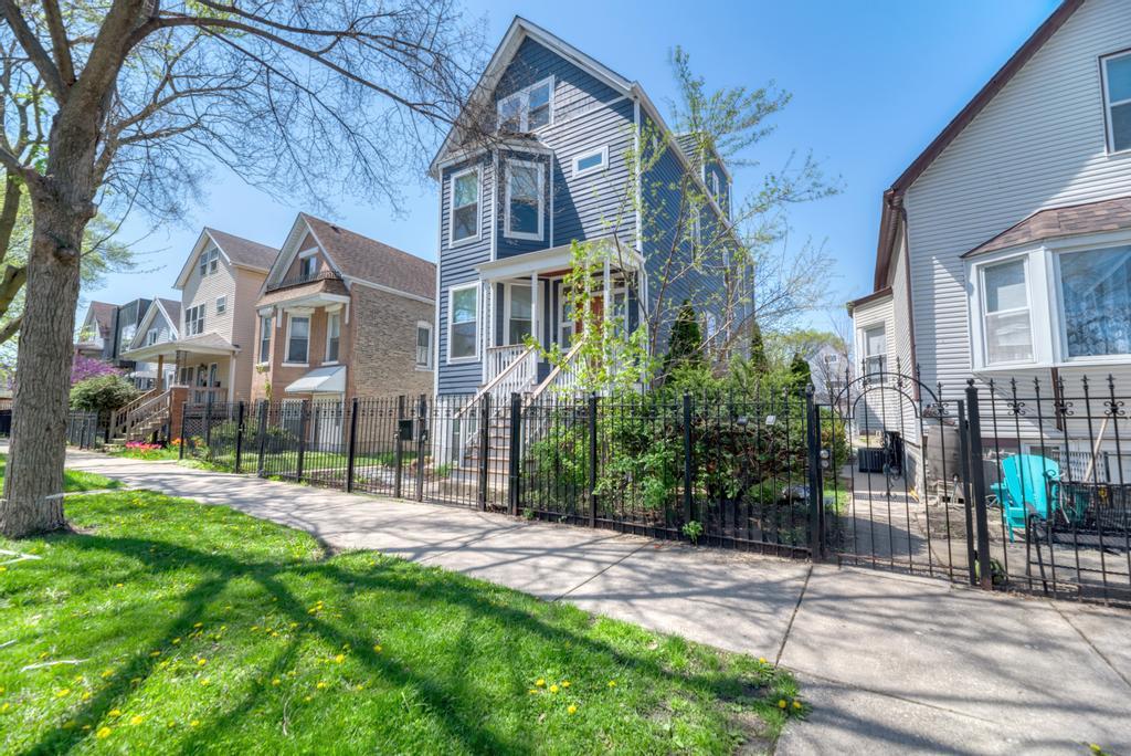 2838 N Hamlin Avenue, Chicago, IL
