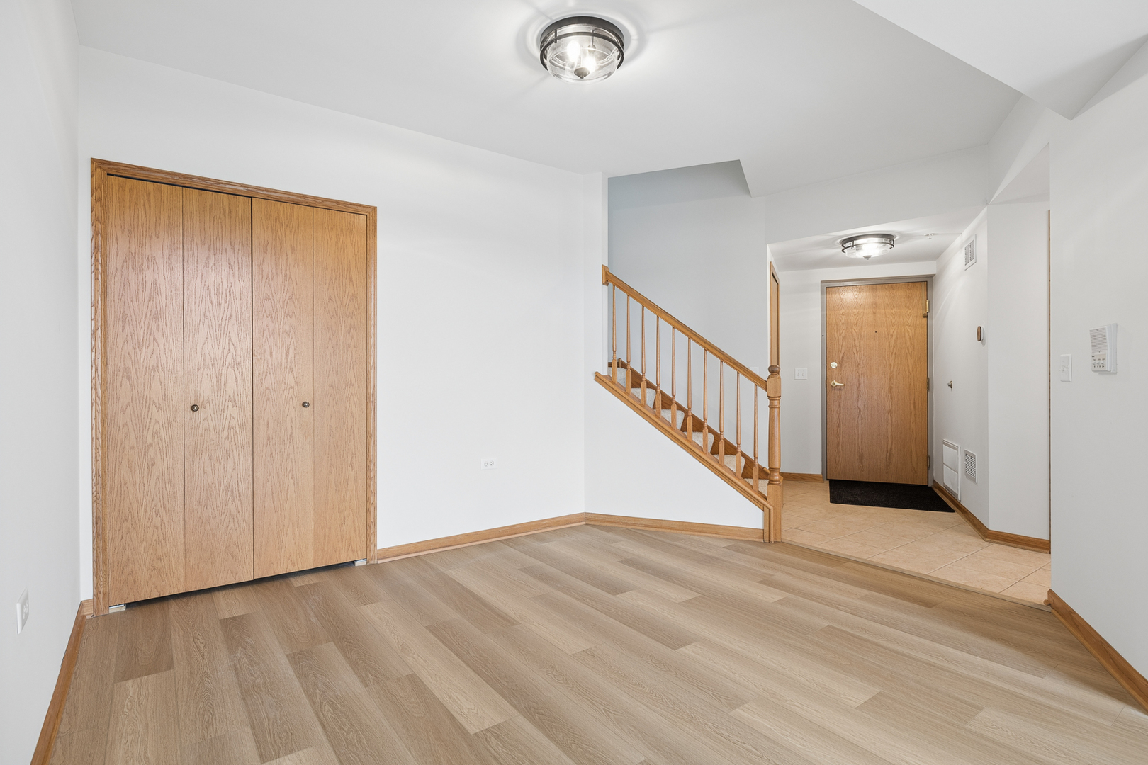 14100 Sheffield Drive #403, Homer Glen, IL