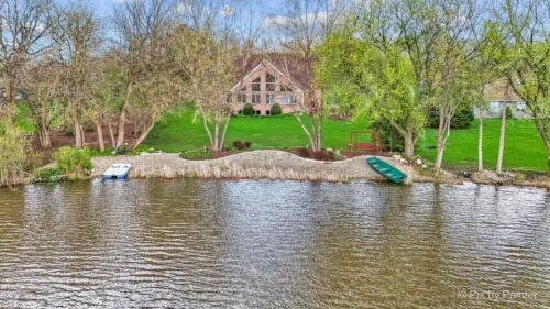 4 Mohawk Drive, South Barrington, IL