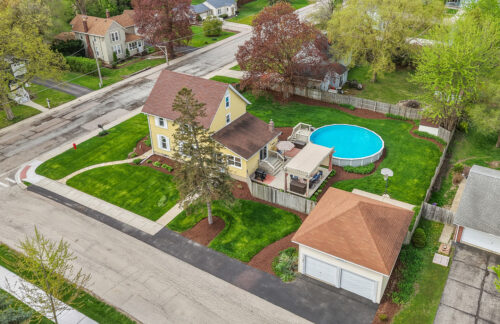 155 Maple Street, Sugar Grove, IL