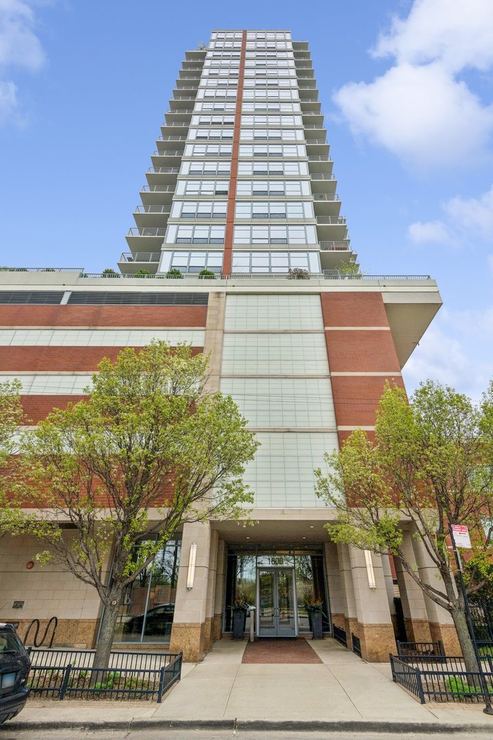 1600 S PRAIRIE Avenue #705, Chicago, IL