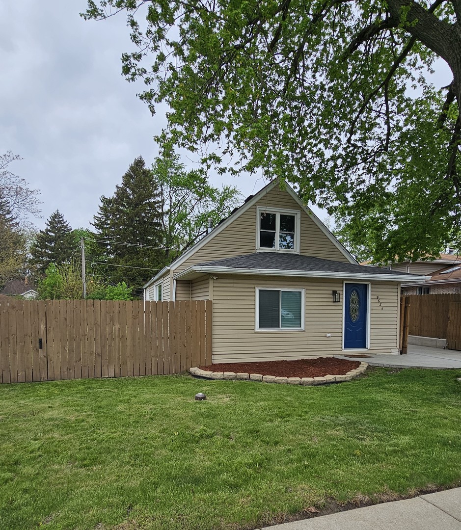 9634 Meade Avenue, Oak Lawn, IL