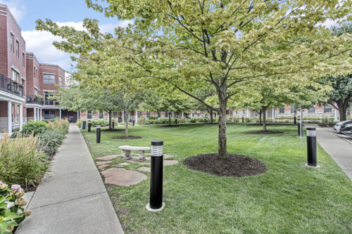 4012 N Clark Street, Chicago, IL