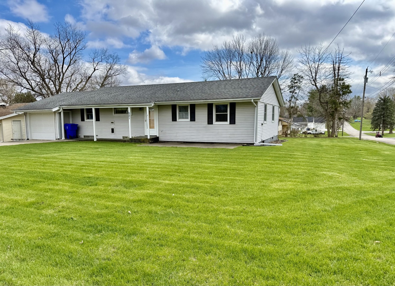 521 W Mill Street, Kewanee, IL