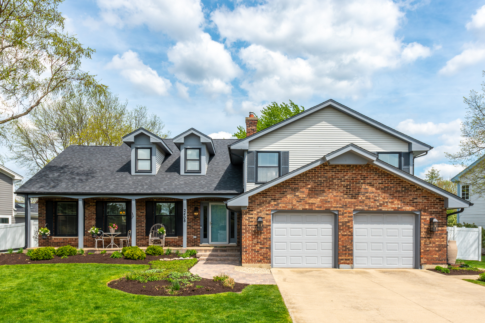 2408 Arlingdale Drive, Palatine, IL