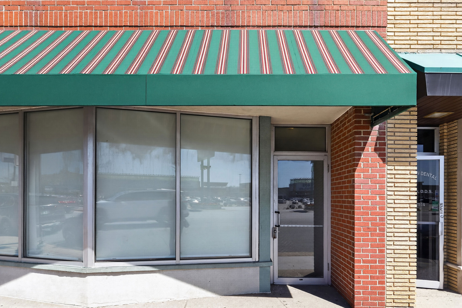 7036 W Cermak Road #2, Berwyn, IL