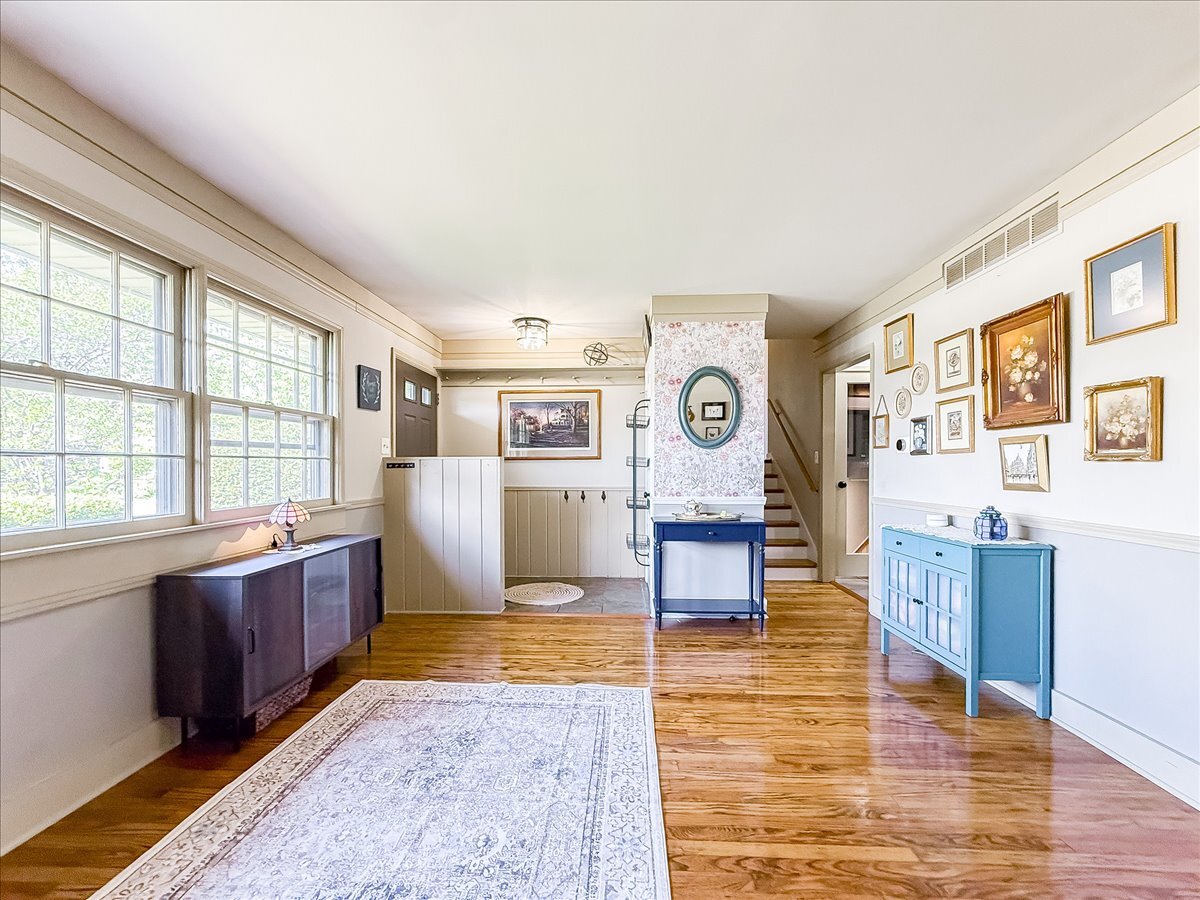 709 E Sunnycrest Drive, Urbana, IL