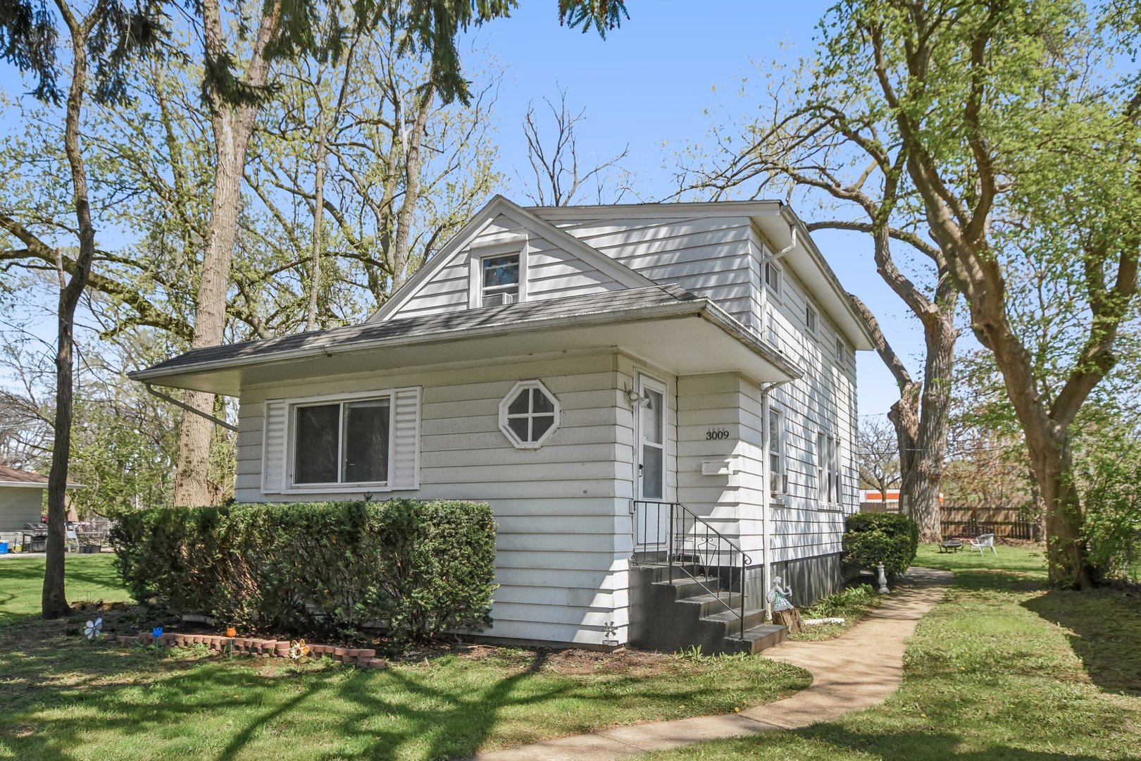 3009 Elisha Avenue, Zion, IL