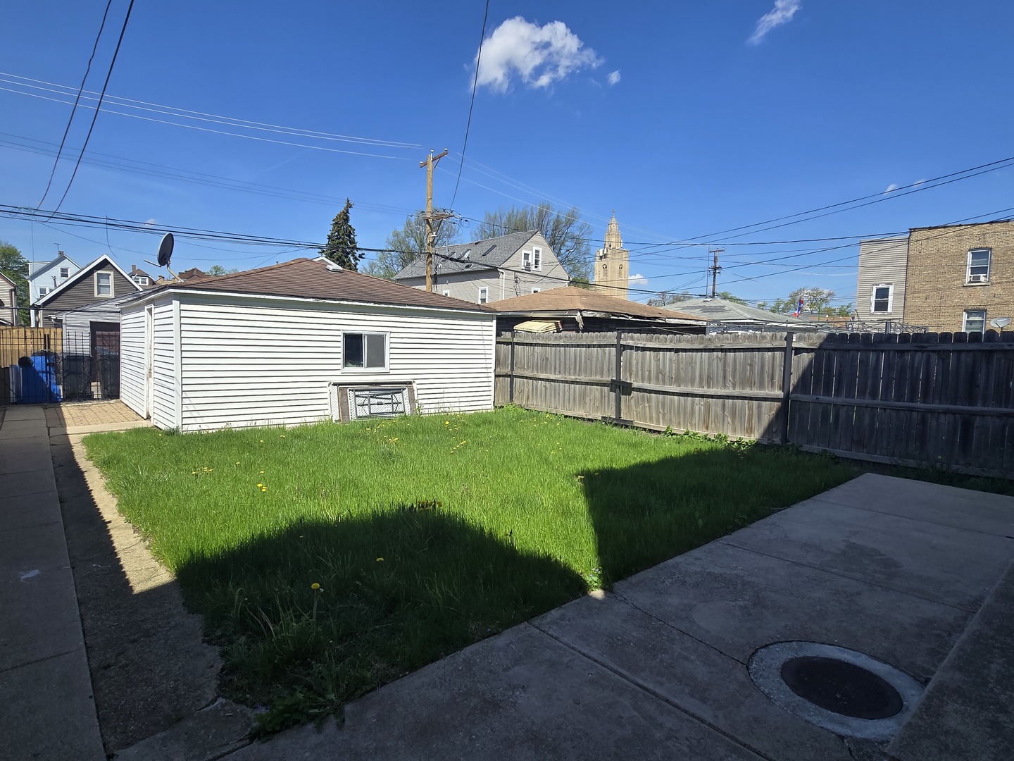 2246 N Lockwood Avenue, Chicago, IL