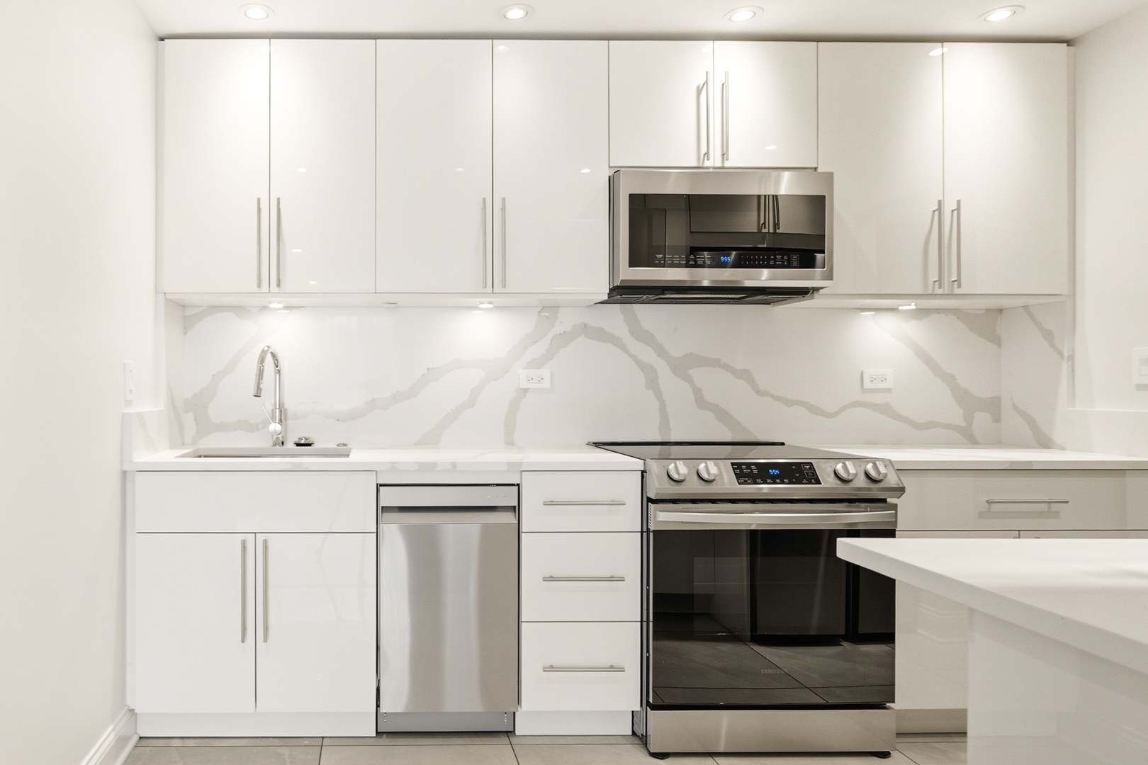 2600 Brookwood Way Drive #206A, Rolling Meadows, IL