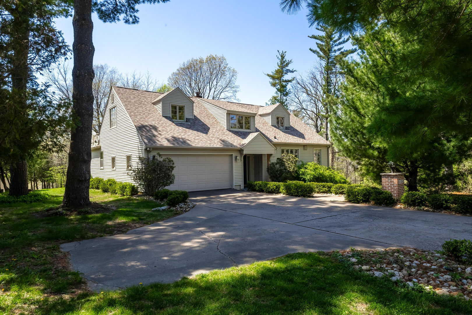 2120 31st Avenue, Rock Island, IL