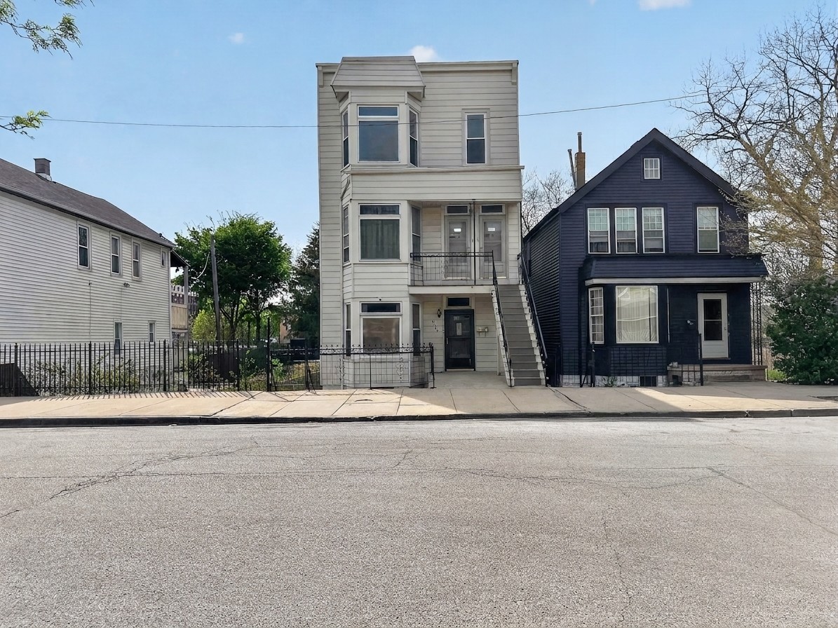 9046 S Brandon Avenue #3, Chicago, IL