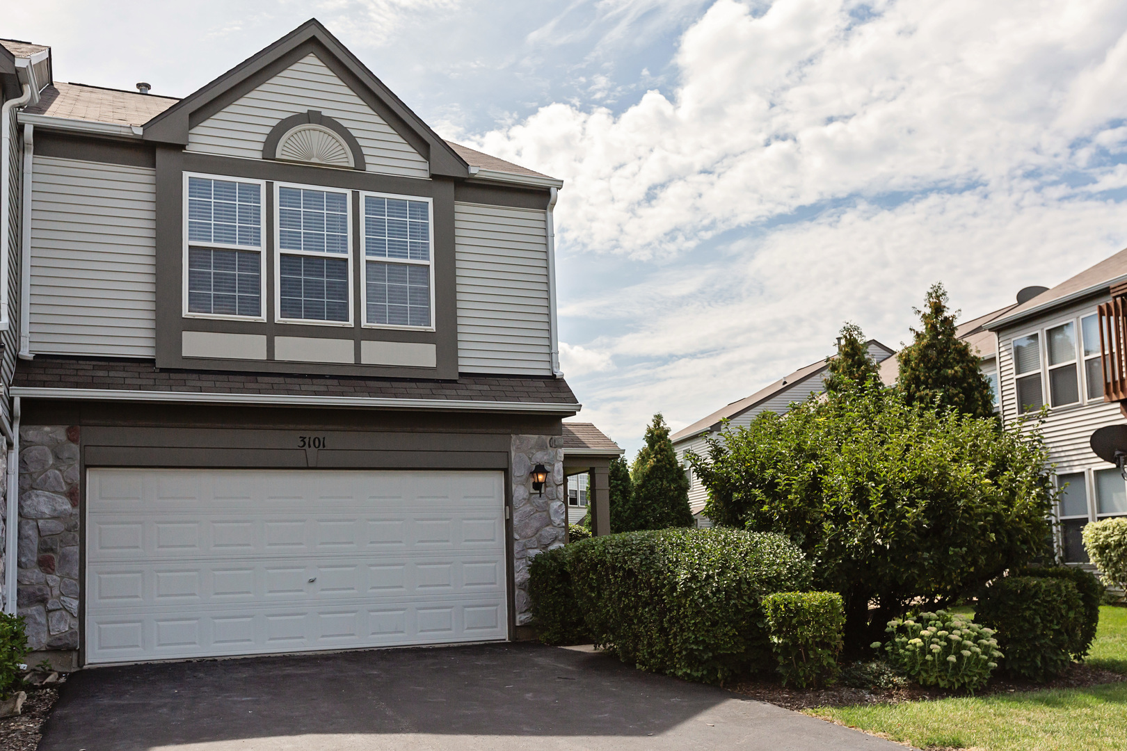 3101 Ollerton Avenue, Aurora, IL